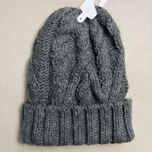 NWT - Michael Kors Cable Knit Beanie - Picture 3 of 4